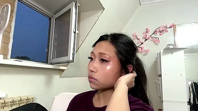 SweetMiaXO webcam