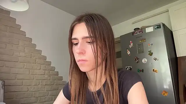 ZaraGuyette webcam