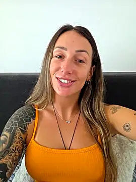 NicoleKaiser