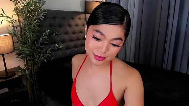 AsianHugecockAnna live webcam show