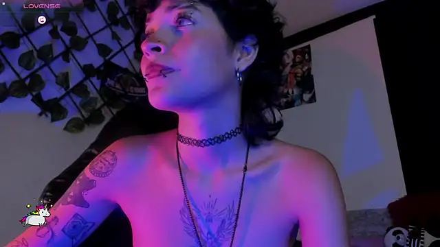 Anny_Kiitty webcam