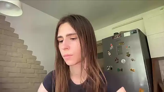 ZaraGuyette webcam