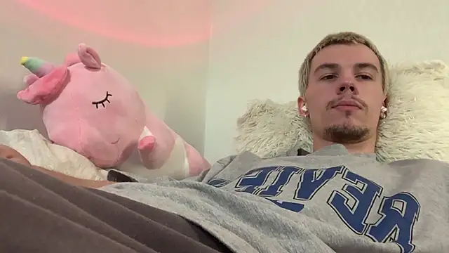 Jeremy1Scott live sex cam