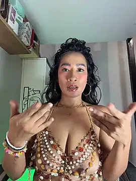 AsianMilfSheryl