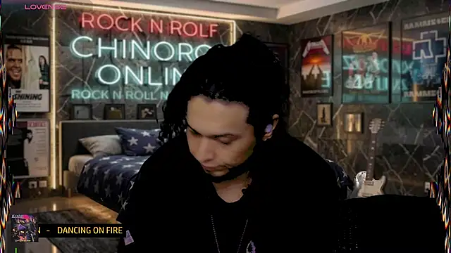 chino_roz webcam