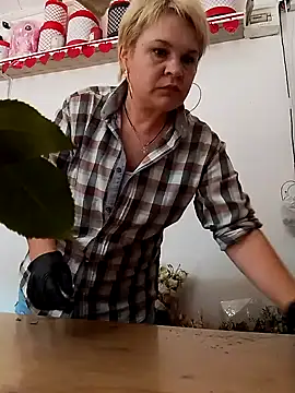 LittleFlower777 live webcam show