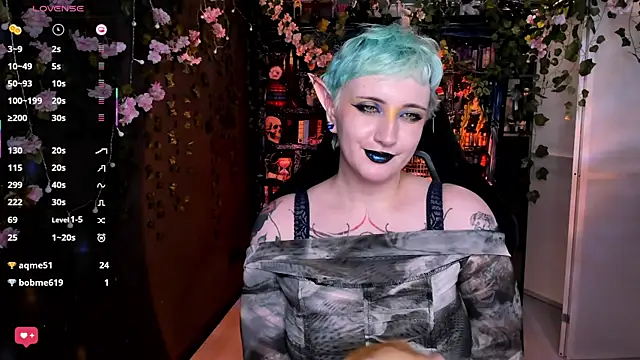 AsheLucker live cam on StripChat