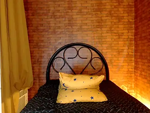 SandyMontero live cam on StripChat