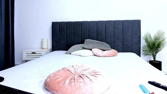 Layla_Ress live webcam show