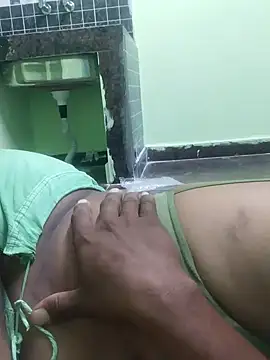 Hotviyaja-sexy live webcam show