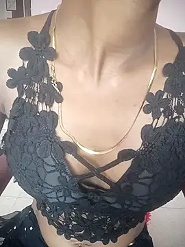 sexy___hotty (F teen) - boobs show