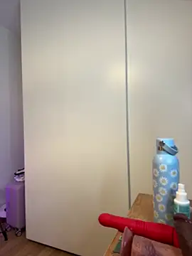 Sweet_sully__ webcam