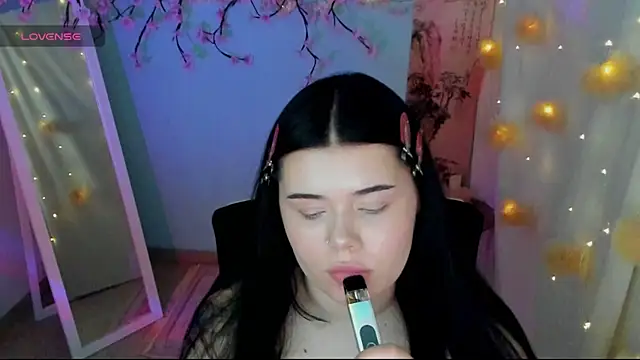 Mona_Esty
