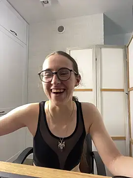 MartiniiSelenna webcam