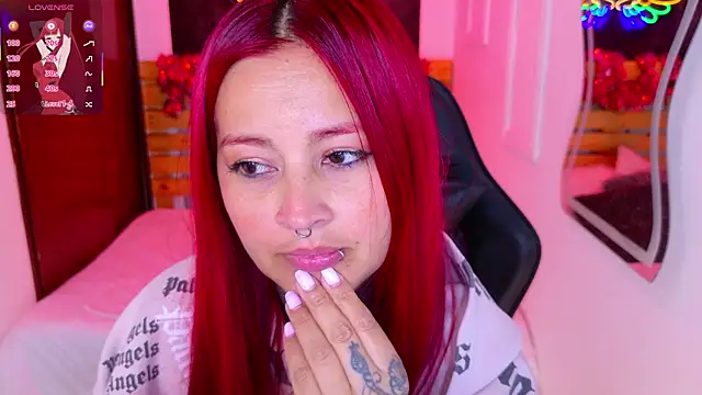meghan_nill webcam