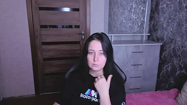 Kristy-Max webcam