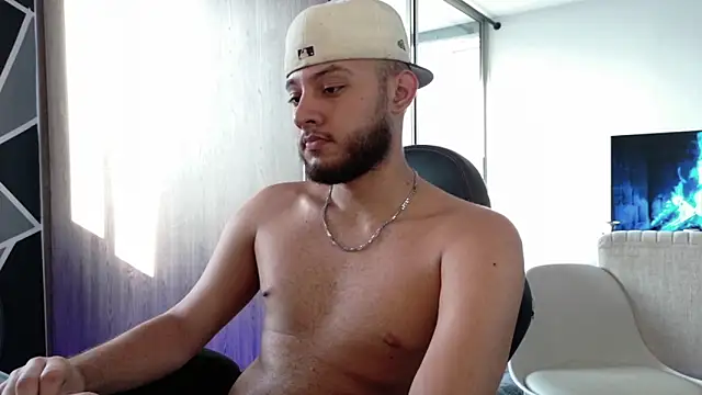 Sebolaz333 webcam