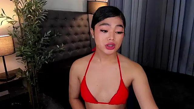 AsianHugecockAnna webcam