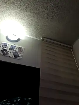 maynor_1998 live cam
