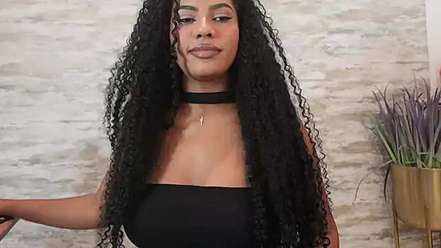 HOTBLACKANDWHITE2 live webcam show