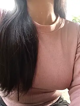MISSKUTE-2000 live cam on StripChat