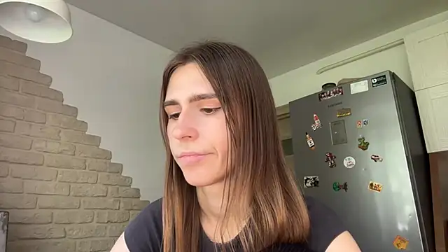 ZaraGuyette webcam