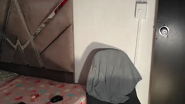 Keily_Tsx1 webcam