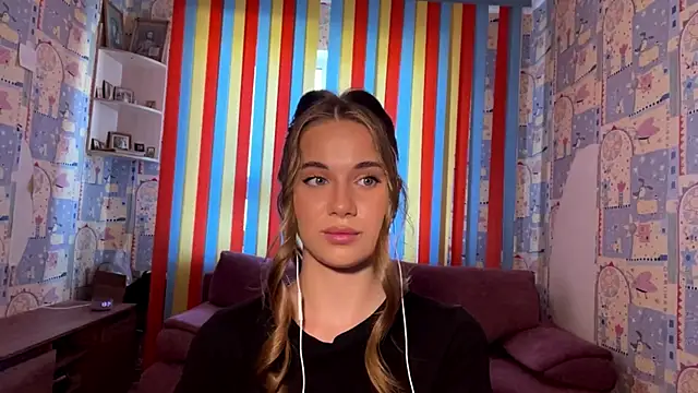 Miss_Blessnyth webcam