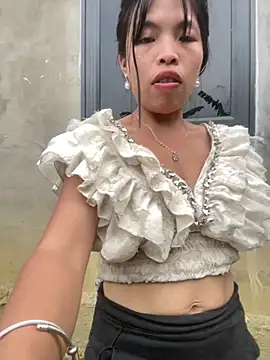Hikomy- live cam on StripChat