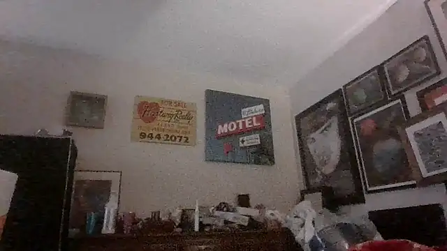 den-rock4u live cam on StripChat