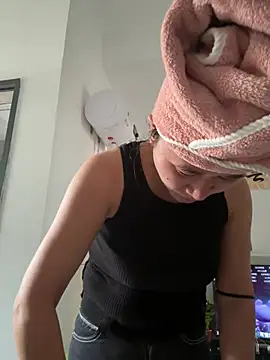 daaqnn live cam on StripChat