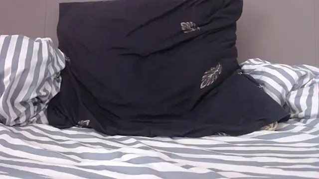 Skatr_girl webcam