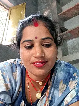 Hot_kamla