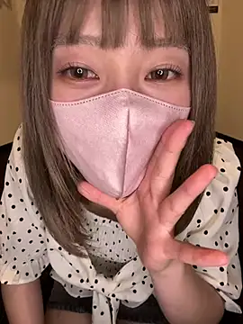 Ema_xx webcam