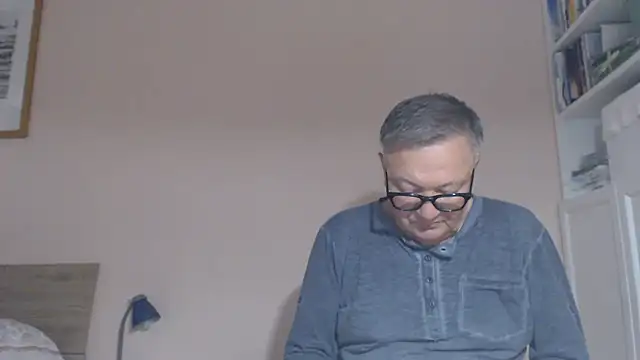YOU6me live webcam show