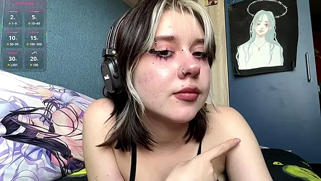 AueshaSimon webcam