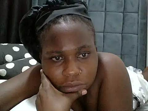 yummyychocolate_ webcam