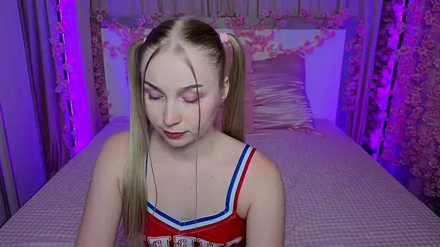 LilyStarlight webcam