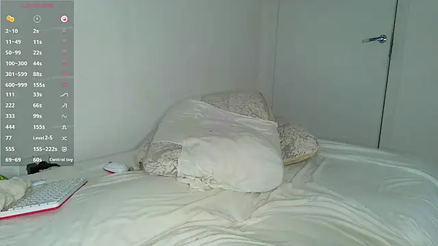 AlexNovakk live webcam show