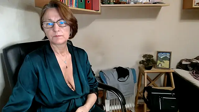 katemodel webcam