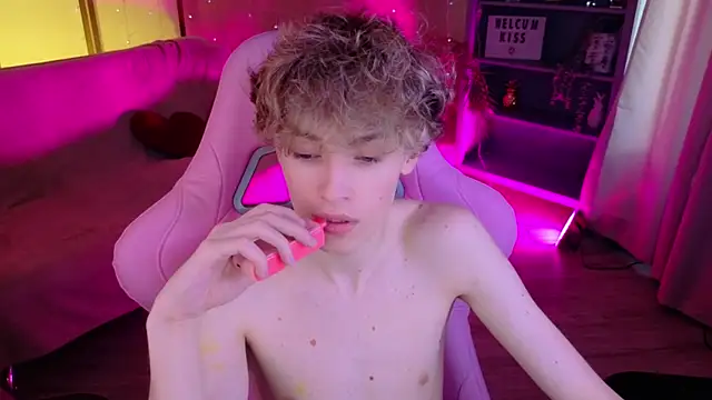 kevingarsiaa (M twink) - jerk off 3 min