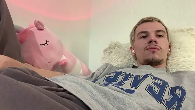 Jeremy1Scott live webcam show