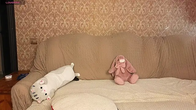 Lilihere_ live webcam show