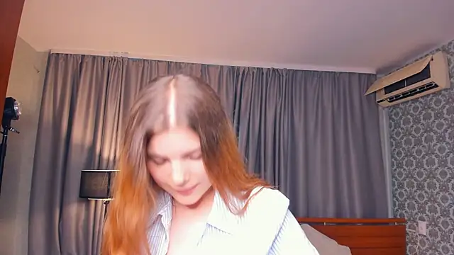 LacyMayse webcam