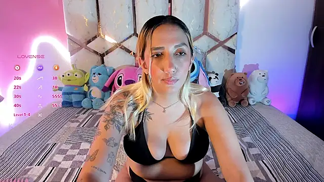 Amanda_klaire webcam
