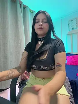 Miel_rousse live cam on StripChat