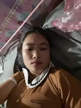 Dovia-sy live sex cam