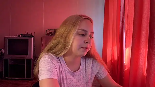 ZoraDearmon live cam on StripChat