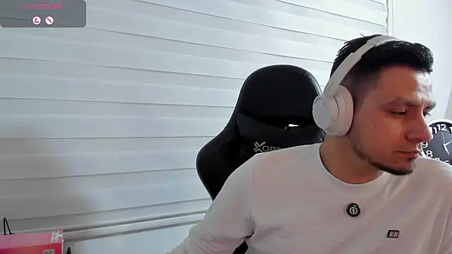Rick_Adams live cam