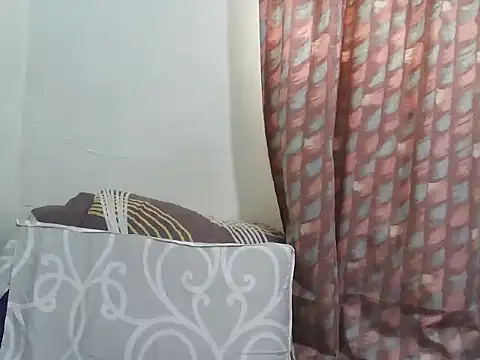 yummyqueen254 webcam